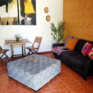 https://la-familia-3.comcaribbean.com