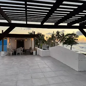 https://aguada-beach-condos.comcaribbean.com